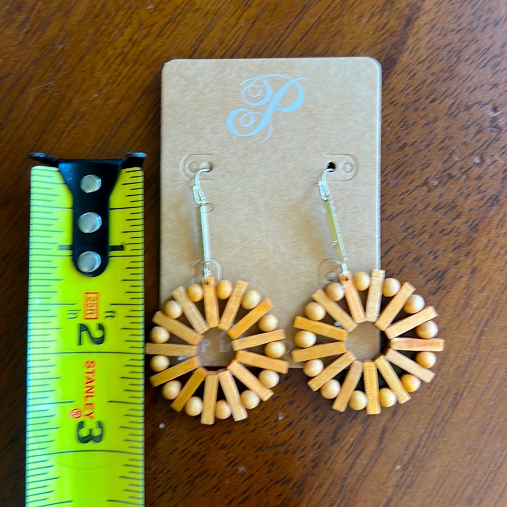 Wooden boho earrings with brass detail